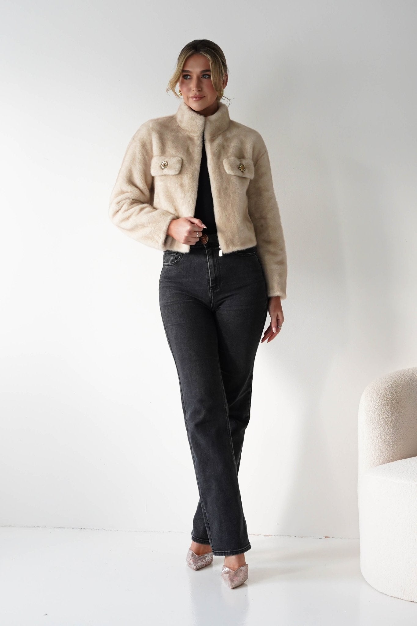 Oh Hello Clothing Blazer & Coats 1*DONE-ATTENTIF-F-085- FUR CROPPED COAT